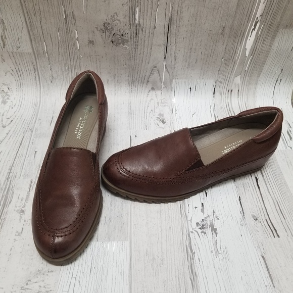 Naturalizer Shoes - Naturalizer Brown Wedge